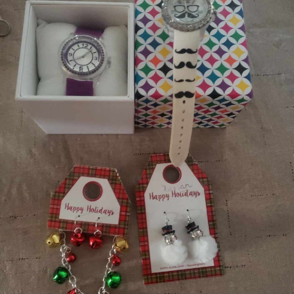 Women's Jewelry